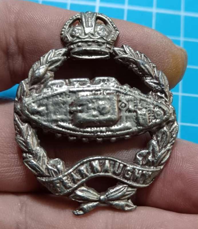 Royal Tank Regiment Tank Badge - Fear Naught WW2 ( Cast )