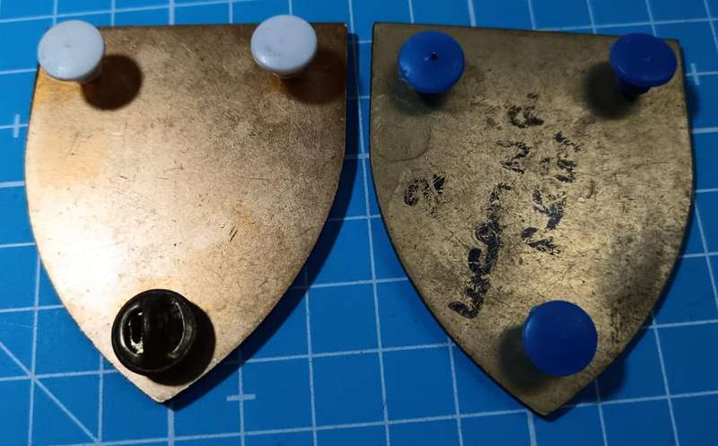SADF - 2 Locating Regiment Shoulder Flash Pair