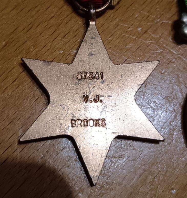 Full Size World War Two Atlantic Star Group with Miniatures to:67341 V.J.Brooks