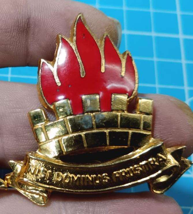 SADF - Sasolburg Commando Cap Badge