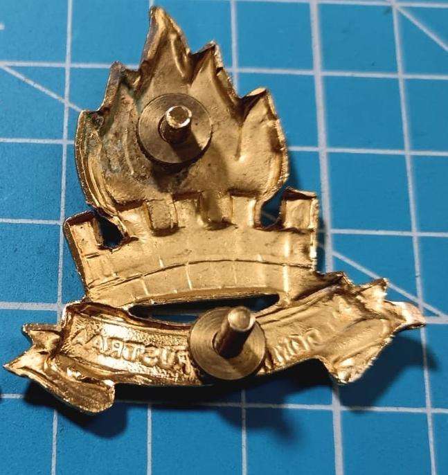 SADF - Sasolburg Commando Cap Badge