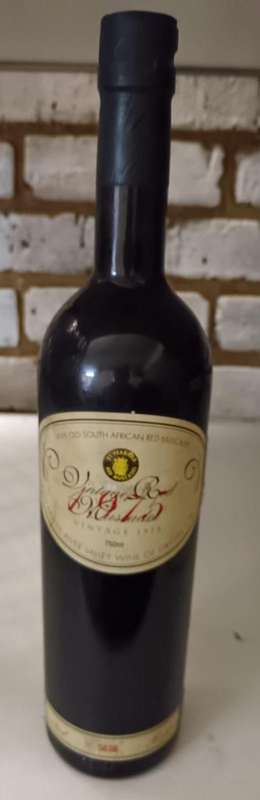 Very old South African Red Muscadel - Vintage 1975