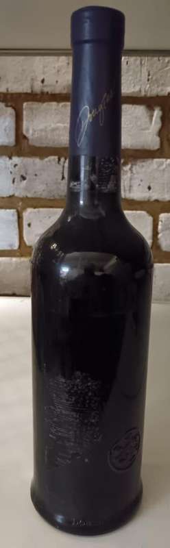Douglas Green Red Wine