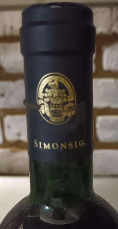 Vintage Simonsig Red Wine