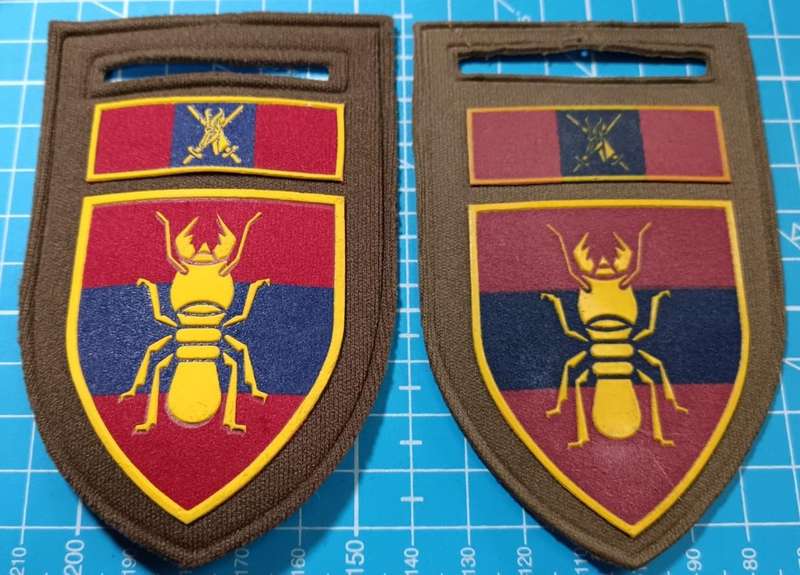 SADF - 81 Construction Tupper Flash Pair