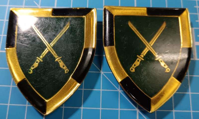 SADF - Infantry School Shoulder Flashes ( Old Type )