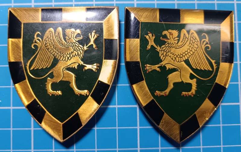 SADF - 3 SA Infantry Shoulder Flash Pair
