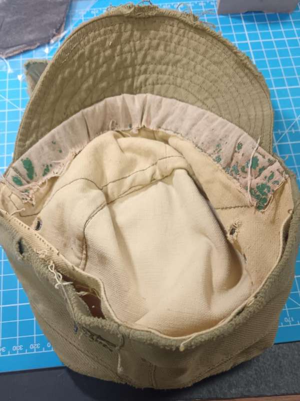 Border War Pick-Up - Terrorist Cap ( Condition )