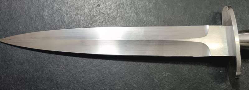 Custom Made "GREY" Dagger in Box - Number 019