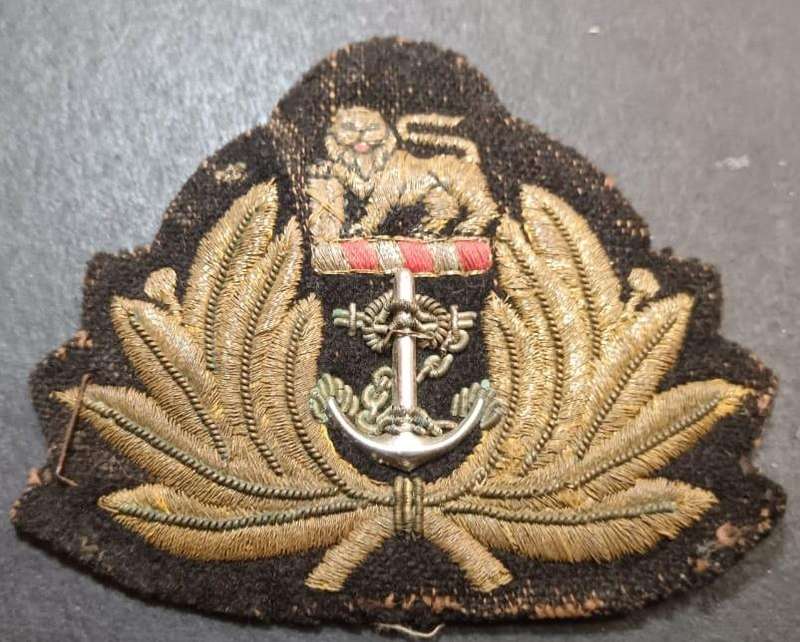 SADF - Navy Officer Cap Badge