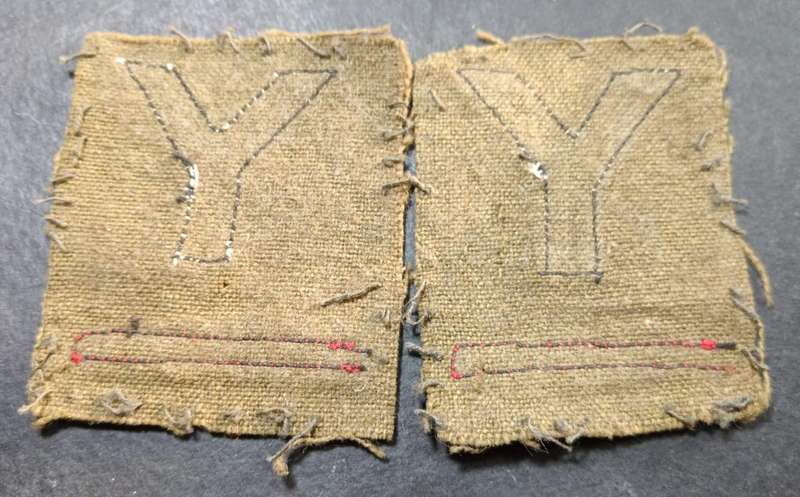 World War Two - British 5th Infantry Division Combination Formation Signs