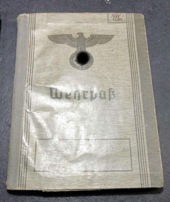 Sherman - World War Two "Wehrpass "- Excellent Condition