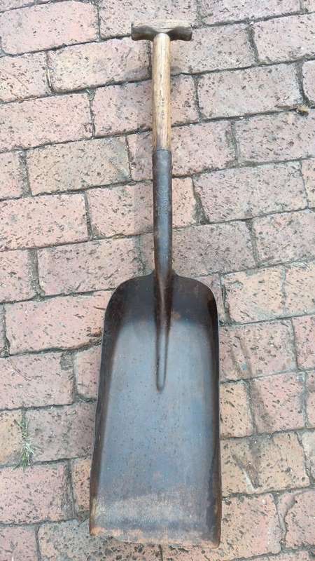 SAR STEAM TRAIN COAL SHOVEL