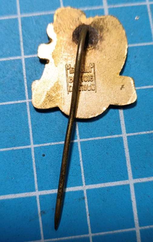 Vintage Britis Lions Rugby Stick Pin Badge