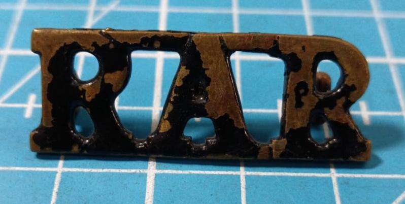Rhodesian African Rifles Shoulder Title Badge Rhodesia