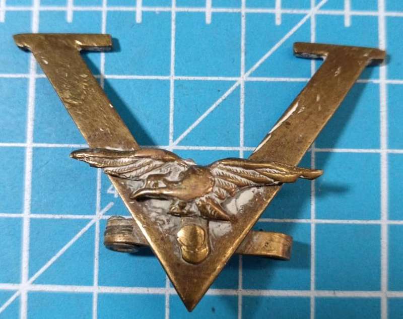 WW2 Royal Air Force Victory Brooch Pin