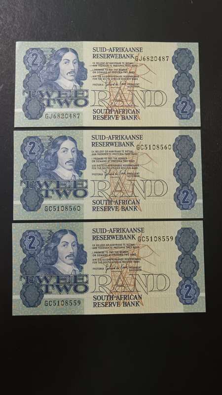 3 x Gerhard de Kock R2 notes