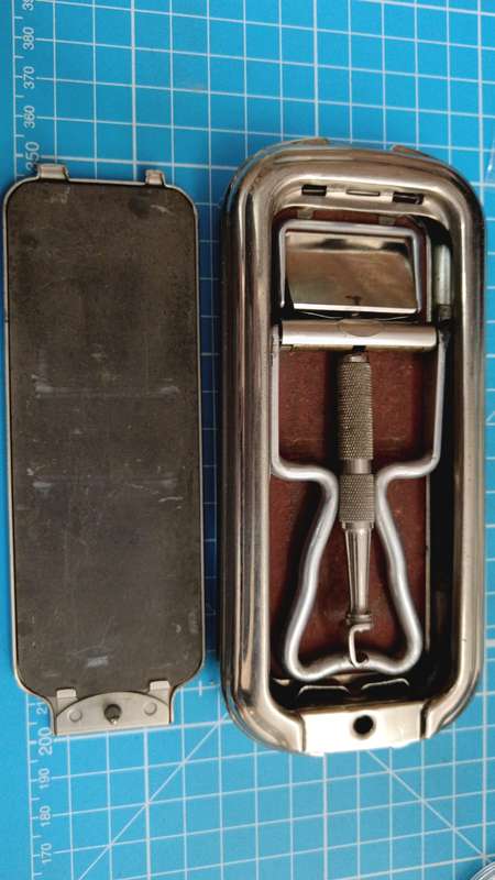 Rolls Razor Antique Razor
