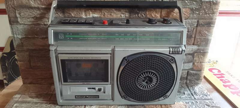vintage mini boom box national panasonic
