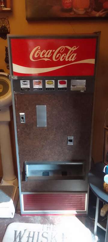 vintage coca cola 1970s vending machine