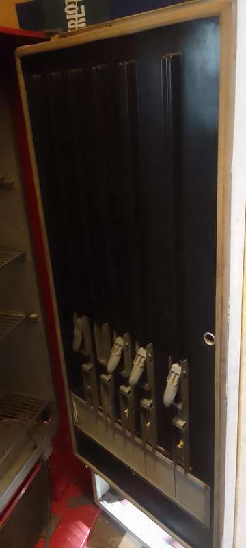 vintage coca cola 1970s vending machine