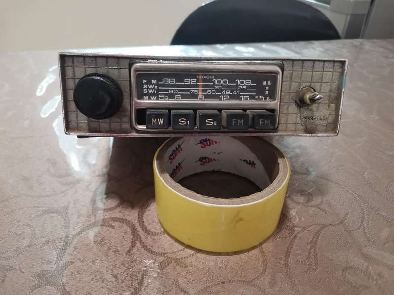 Vintage Hitachi car radio