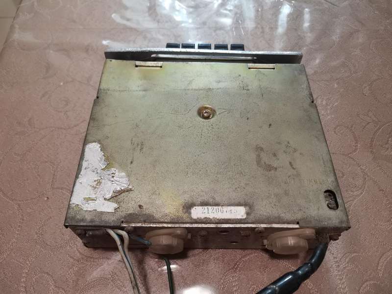 Vintage Hitachi car radio