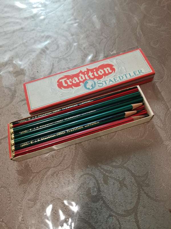 Vintage staedtler tradition 1662 pencils