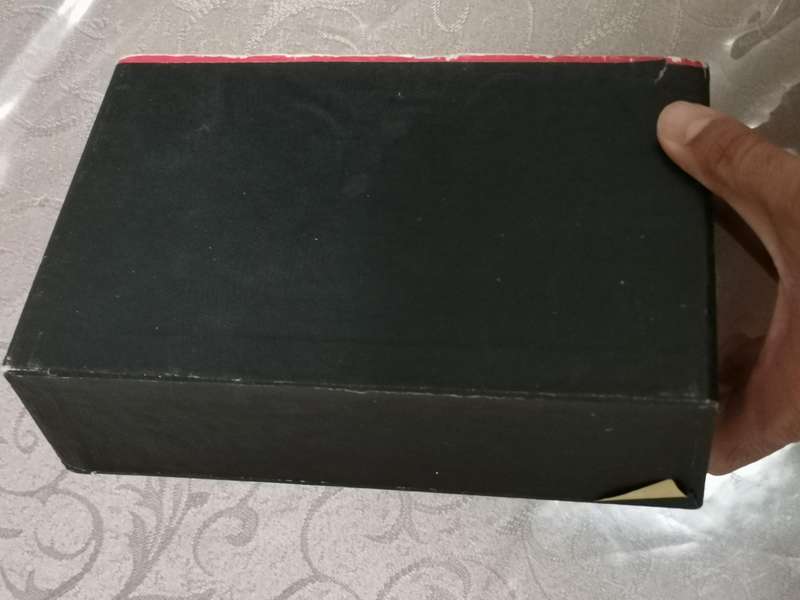 Vintage 1986 Jerusalem Bible and slip case