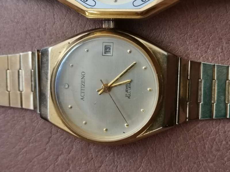 6 vintage mechanical watches * not running*