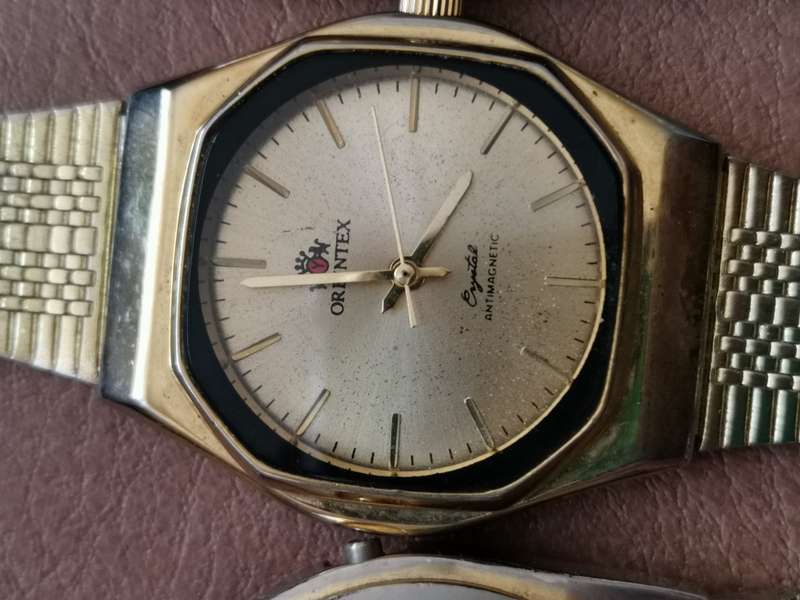 6 vintage mechanical watches * not running*