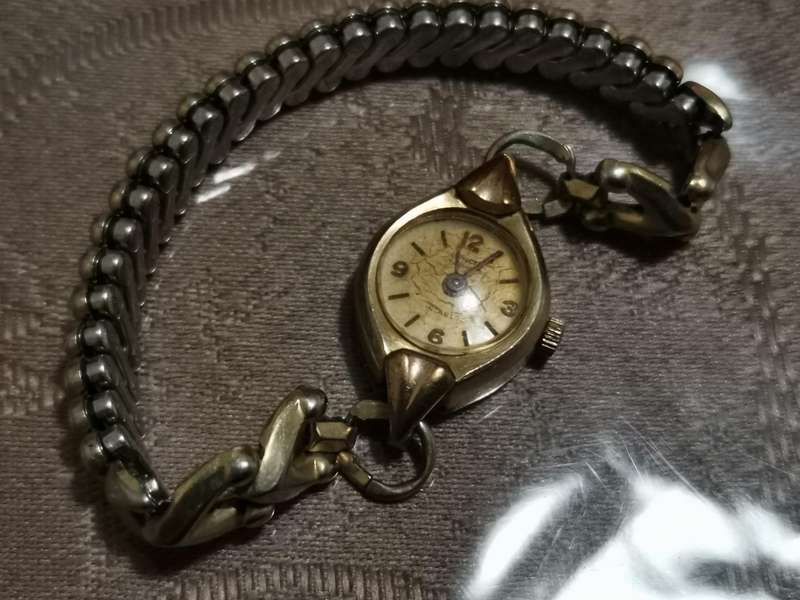 6 vintage ladies mechanical watches