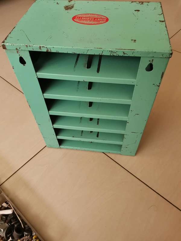 Superb vintage Dinky Cabinet, 12 draw cabinet