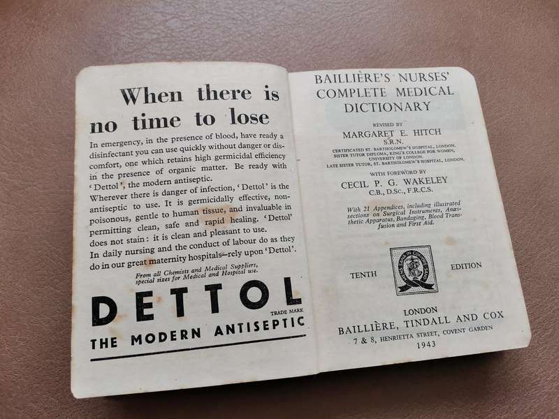 1943 baillieres nurses complete medical dictionary