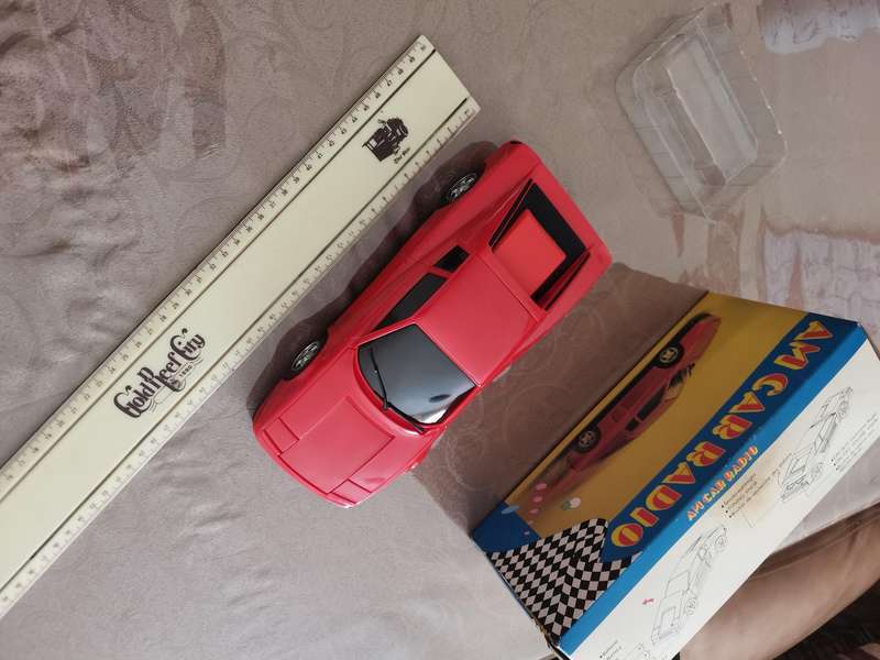 Super rare new old stock 1984 Ferrari am radio