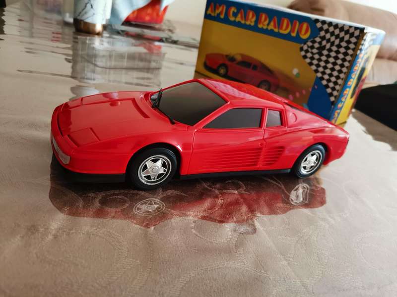 Super rare new old stock 1984 Ferrari am radio