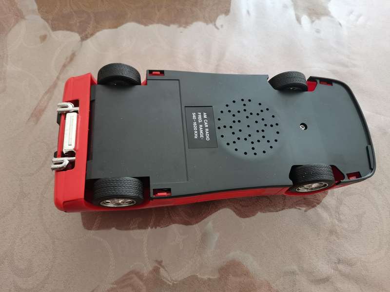 Super rare new old stock 1984 Ferrari am radio