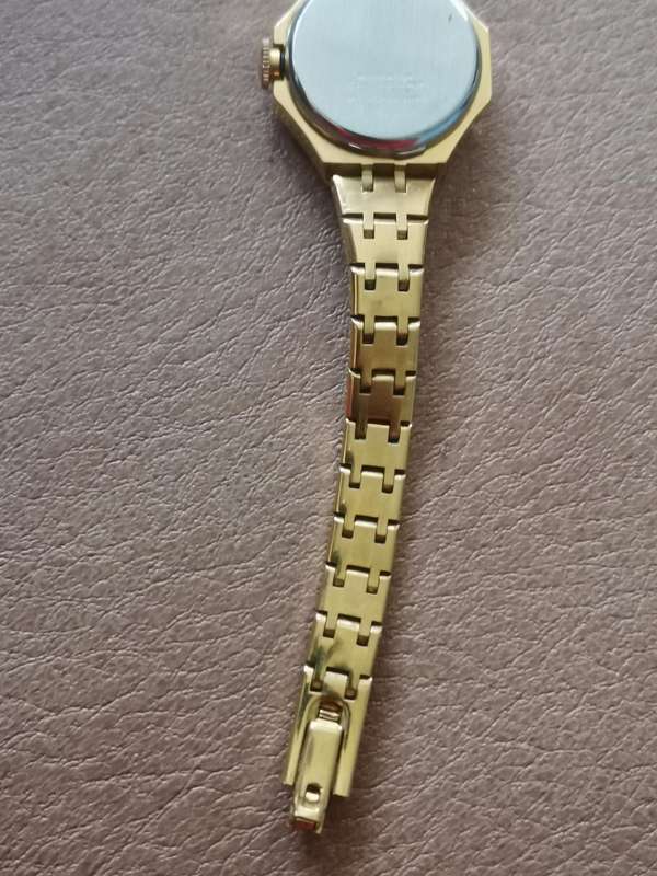 Vintage oris star 17 jewels manual wind mechanical ladies watch *like new*