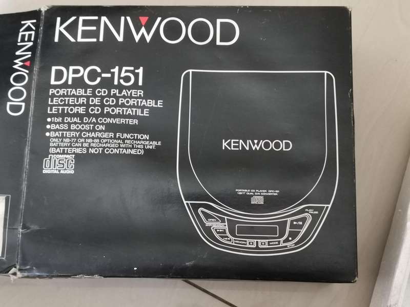 Boxed vintage Kenwood dpc-151 portable CD player