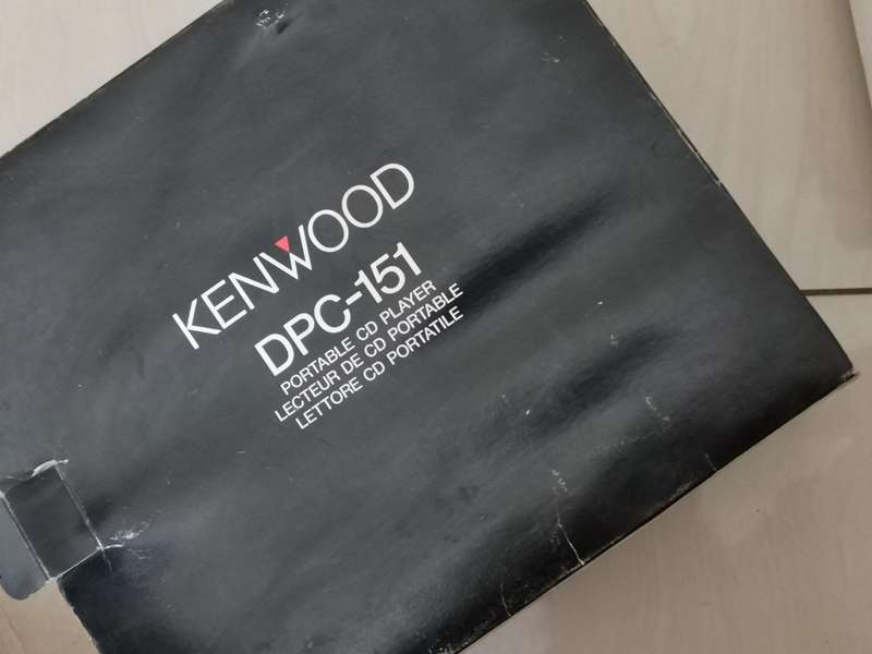 Boxed vintage Kenwood dpc-151 portable CD player
