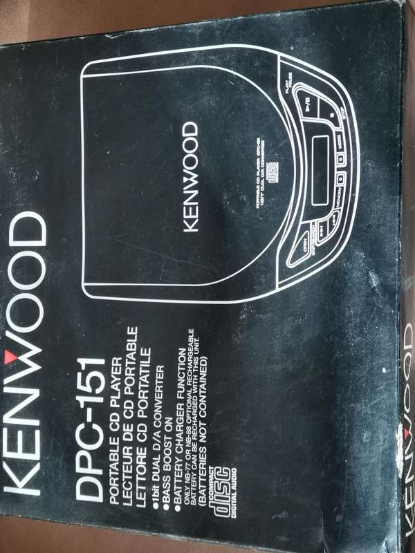 Boxed vintage Kenwood dpc-151 portable CD player