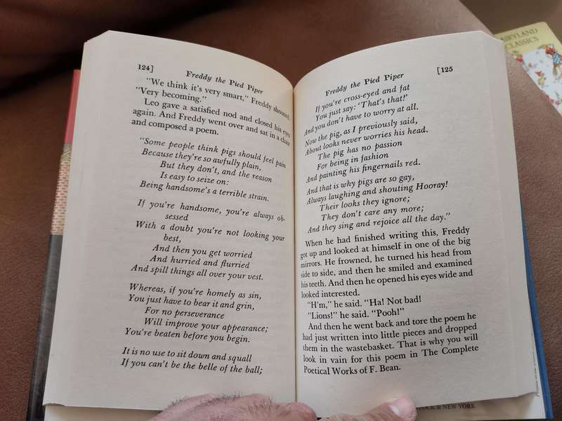 2002 Freddy the pied piper by Walter R brooks