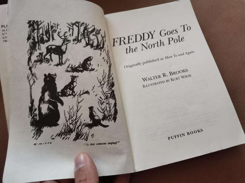 2002 Freddy goes to the north pole by Walter R brooks