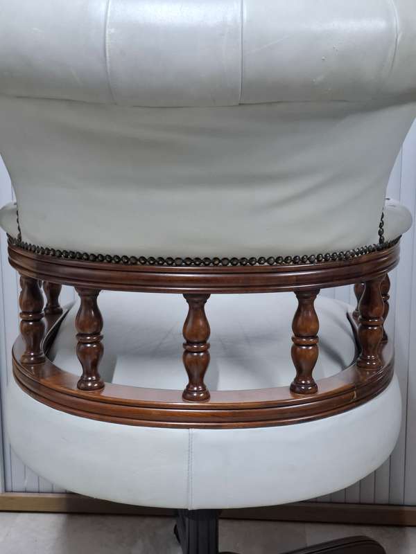 Vintage Leather Chesterfield Style Office Chair - Dove Grey - Solid Warm Wood Frame