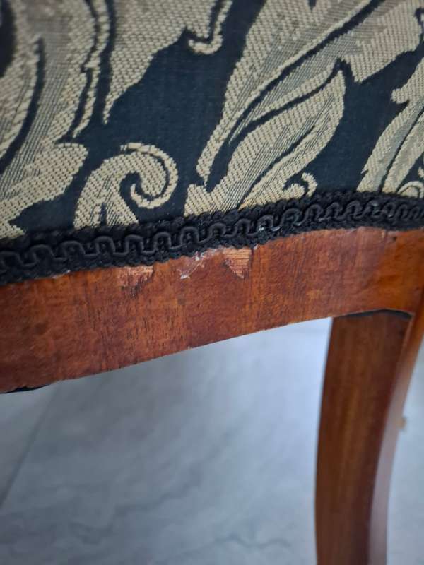 Vintage Queen Anne Style Settee with Beautiful Upholstery
