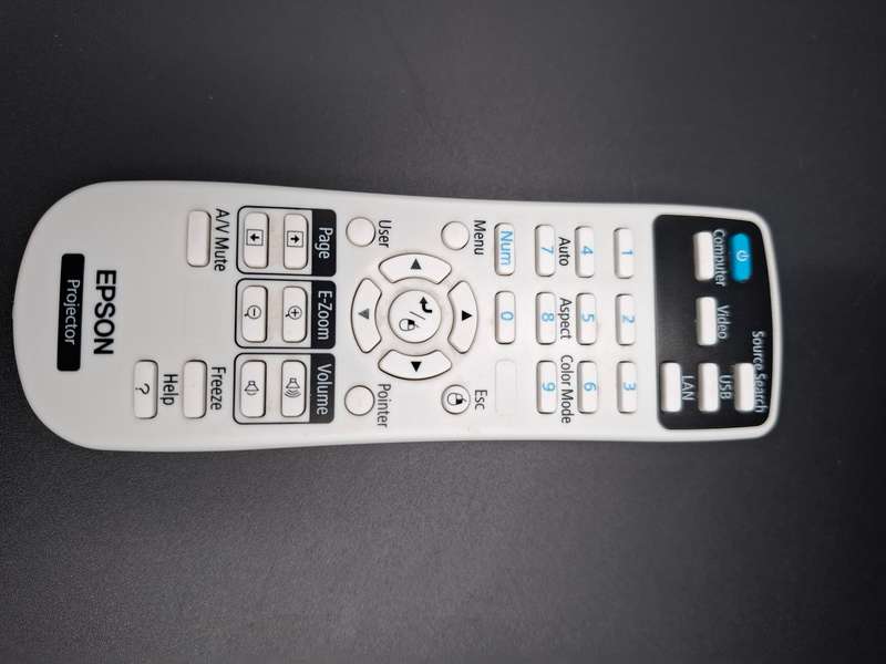 Epson projector EB S18