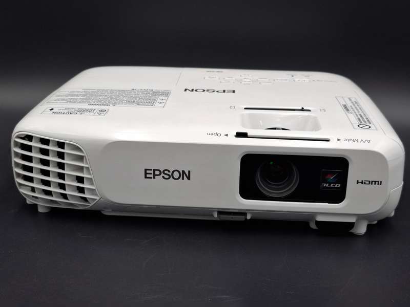Epson projector EB S18