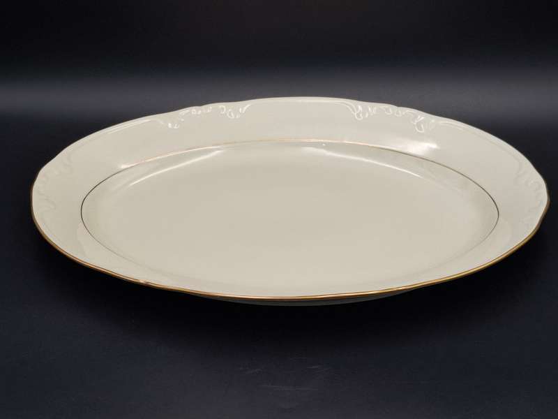 Vintage Porsgrunn Norge - 33 piece dinnerware in ivory with gold trim - designer Nora Gunderson