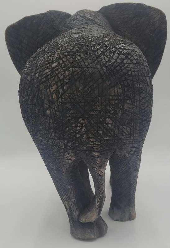 Elephant Wood Carving - Stunning craftmanship - 42cm H