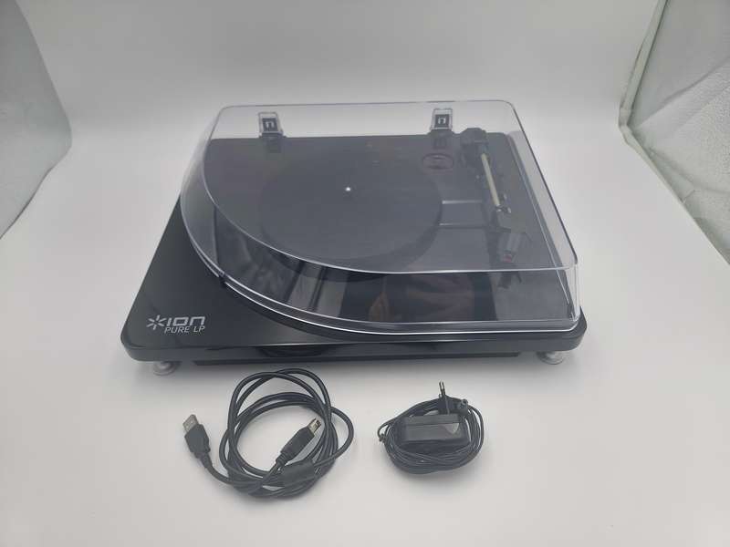 Ion Pure LP - Vinyl/Record Player - great condition